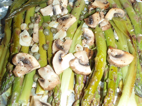 Foil Wrapped Asparagus on the Grill and Done!