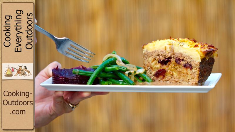 All the Trimmings Thanksgiving Meatloaf