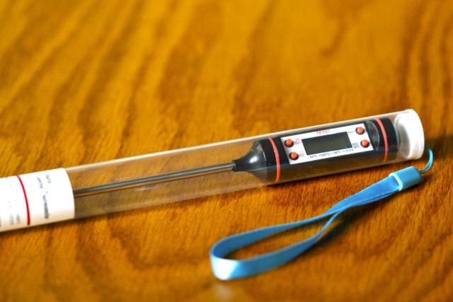 Chef Remi Digital Cooking Thermometer Product Review 1 | Cooking-Outdoors.com | Gary House